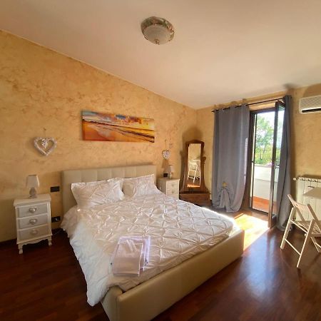 I 4 Mori Bed & Breakfast Fiumicino Ngoại thất bức ảnh