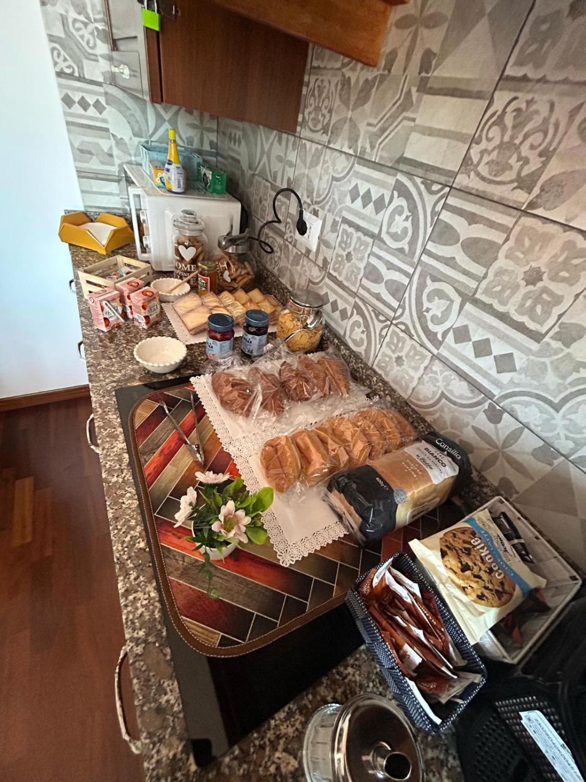I 4 Mori Bed & Breakfast Fiumicino Ngoại thất bức ảnh