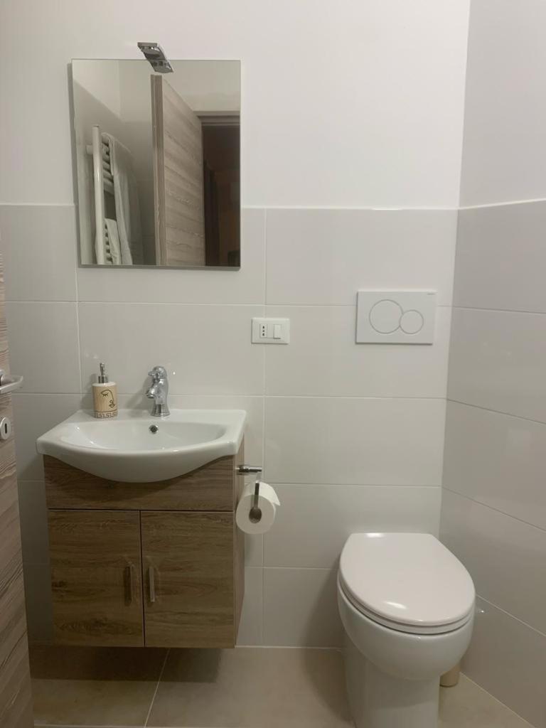 I 4 Mori Bed & Breakfast Fiumicino Phòng bức ảnh